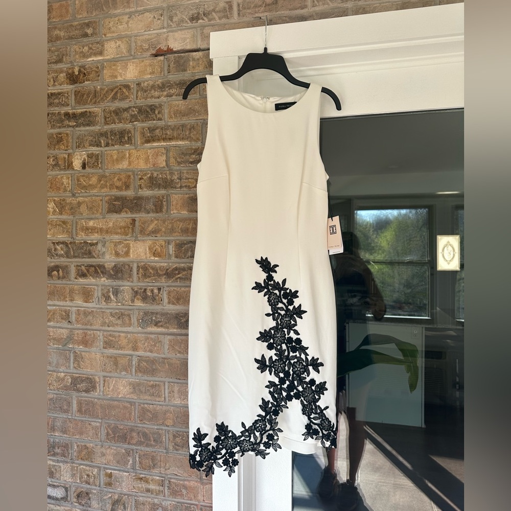 NEW IVANKA TRUMP White Dress with Black Embroidered Lace